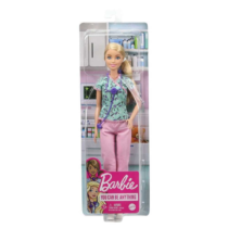 Papusa Barbie, cariera- Asistenta Medicala