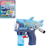 Suflantă-constructor cu bule „Rechin-pistol” Baloanele de săpun  este o distracție excelentă pentru copii și adulți, precum și un timp activ și foarte distractiv petrecut împreuna.Un simplu joc simplu te poate încărca de energie pozitivă. Puteți descoperi o mulțime de jocuri sau pur și simplu să urmăriți mișcarea baloanelor de săpun colorate.Suflanta-constructor cu bule „Rechin-pistol” este alimentata de 3 baterii AA și include 2 borcănele cu soluție pentru bule, fiecare de 60 ml.Copilul își va putea crea propria mașină pentru suflarea bulelor de săpun!