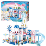 Set de construcție ”Vilă”, 446 elem. Setul de construcție de la Sluban Girl’s Dream ”Vilă”Setul include 4 minifigurine. Piesele din plastic sunt de înaltă calitate, toate elementele designului se unesc în mod fiabil între ele și pot fi demontate ușor. Setul este compatibil cu modele de construcție de la producători mondiali, inclusiv Lego. 	Număr de piese: 446 	Copilul nu numai că se va bucura de procesul de asamblare, dar se va putea juca și cu modelul finisat. 	Lungimea modelului asamblat:  29 cm.Constructorul este o jucărie educațională minunată. Un set bun de construcție pentru copii deschide spațiu pentru creativitate, oferă copilului posibilitatea de a-și arăta abilitățile și ajută la dezvoltarea acestora. Produsul este fabricat din plastic ecologic și respectă standardele sanitare și tehnice și standardele de calitate.Setul de construcție Sluban este un cadou minunat pentru un copil. Asamblarea unui set de construcție este o activitate fascinantă atât pentru băieți, cât și pentru fete. Un copil poate construi o mașină, un castel sau o fortăreață cu propriile mâini și apoi să se joace cu ele. Seturile de la producătorul Sluban dezvoltă gândirea logică și percepția tridimensională a copilului.