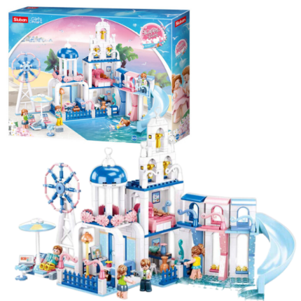 Set de construcție ”Vilă”, 446 elem. Setul de construcție de la Sluban Girl’s Dream ”Vilă”Setul include 4 minifigurine. Piesele din plastic sunt de înaltă calitate, toate elementele designului se unesc în mod fiabil între ele și pot fi demontate ușor. Setul este compatibil cu modele de construcție de la producători mondiali, inclusiv Lego. 	Număr de piese: 446 	Copilul nu numai că se va bucura de procesul de asamblare, dar se va putea juca și cu modelul finisat. 	Lungimea modelului asamblat:  29 cm.Constructorul este o jucărie educațională minunată. Un set bun de construcție pentru copii deschide spațiu pentru creativitate, oferă copilului posibilitatea de a-și arăta abilitățile și ajută la dezvoltarea acestora. Produsul este fabricat din plastic ecologic și respectă standardele sanitare și tehnice și standardele de calitate.Setul de construcție Sluban este un cadou minunat pentru un copil. Asamblarea unui set de construcție este o activitate fascinantă atât pentru băieți, cât și pentru fete. Un copil poate construi o mașină, un castel sau o fortăreață cu propriile mâini și apoi să se joace cu ele. Seturile de la producătorul Sluban dezvoltă gândirea logică și percepția tridimensională a copilului.