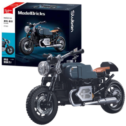 Конструктор “Мотоцикл R9MS”, масштаб 1:12, 191 элем. Конструктор Sluban Model Bricks “Мотоцикл R9MS”, позволит собственными руками собрать реалистичную модель мотоцикла. Детали изготовленных из высококачественной пластмассы, все элементы конструктора надёжно соединяются между собой и разбираются без особого труда. Набор совместим с моделями конструкторов мировых производителей, в том числе с Лего.  	Количество деталей: 191 	Длина собранной модели: 15,7 см 	Ребенок не только насладится процессом сборки, но и сможет поиграть с готовой моделькой.Конструктор – прекрасная развивающая игрушка. Хороший детский конструктор открывает простор для творчества, дает ребенку возможность проявить свои способности и помогает развивать их. Изделие изготовлено из экологического пластика, соответствует санитарно-техническим нормам и стандартам качества.Конструктор Sluban – это прекрасный подарок для ребенка. Собирать конструктор – увлекательное занятие, как для мальчика, так и для девочки. Ребенок может построить своими руками машинку, замок или крепость и потом играть с ними. Конструкторы производителя Sluban развивают логическое мышление и объемное восприятие ребенка.
