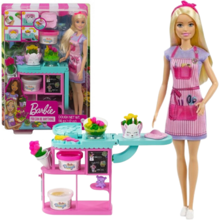 Set Barbie «Florărie» Окунитесь в мир цветочных развлечений с куклой Barbie и игровым набором "Лавка флориста"! Если вы любите цветы и умеете создавать красивые композиции, то вы можете быть флористом! Этот игровой набор включает в себя куклу-флориста Barbie (30 см), одетую в симпатичное полосатое платье с имитацией карманов для инструментов, рабочее место для изготовления цветов и аксессуары.Набор также содержит тесто 3 цветов (желтый, розовый и зеленый). Чтобы сделать цветы, положите разноцветное тесто внутрь любой из двух ваз, а затем поставьте ее на поверхность стола на специальное место. Нажмите на боковой рычаг и смотрите, как в вазе вырастают цветы! Используя формочку на столе можно изготовить букеты роз. Клиенты будут выстраиваться в очередь, чтобы получить эти шедевры!Кукла не может стоять без поддержки. Цвета и внешний вид могут отличаться. Это отличный подарок для детей от 3 лет.
