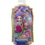Papusa Enchantimals «Maura Mermaid» Встречайте Enchantimals - компанию очаровательных девочек, имеющих особую связь со своими лучшими друзьями-зверюшками. У куклы Русалочки Мауры, 15,2 см в высоту, из серии "Королевичи" Enchantimals есть маленькая подруга - рыбка Глайд. Они - не разлей вода и даже похожи! Малыши будет в восторге от Русалочки Мауры с ее длинными волнистыми волосами, съемным хвостом и сказочными плавниками.Чтобы игра была королевской, кукла носит корону и одета в юбку, которую можно снимать. Так похожи между собой, Маура и Глайд вдохновляют детей мечтать, особенно о веселых заплывах в королевской бухте. Дети с восторгом будут разыгрывать сценки между этими лучшими друзьями!Цвета и аксессуары могут отличаться. Куклы не могут стоять без поддержки.
