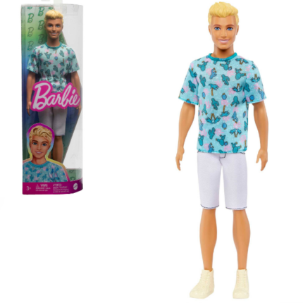 Păpușă Barbie Ken “Fashionist cu părul blond și în tricou cu cactuși” Păpușile Barbie Ken sunt cunoscute pentru diversitatea lor: aspectul lor unic și modern te inspiră să creezi istorii din lumea reală și să visezi fără limite. Toate păpușile diferă în fizic, culoarea ochilor, păr, piele, precum și ținute elegante. Păpușile sunt concepute pentru a reflecta lumea în care trăiesc copiii astăzi. Copiii le pot colecta pentru scenarii de joacă nesfârșite, recreându-și propriul stil și descoperind universul Barbie!Păpușa Ken are o siluetă cu umeri largi, părul blond. Tricoul cu imprimeu neobișnuit este o opțiune perfectă pentru un ansamblu complet. Adidașii de culoare albă strălucitoare adaugă un accent neașteptat aspectului..Păpușile Barbie nu pot rezista fără sprijin. Pantofii plati sunt potriviti pentru papusi cu glezne articulate sau picioare plate. Culorile și aspectul pot varia. 