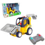 Mașină de Construcție Mașina cu scară extensibilă și masă rotativă permite reglarea lungimii, înălțimii și direcției scării prin rotirea roții. Jucăria include două moduri de joc: silențios și dinamic, pentru a crea diverse scenarii de incendiu. Dispune de butoane pentru telefon, furtun și sirenă, oferind o experiență de joc interactivă.Jucăria include echipamente de stingere a incendiilor, precum un extinctor, un con de avertizare, un hidrant și un furtun de pompieri. Aceasta ajută la învățare și dezvoltarea abilităților de imitație, gândirii logice, dexterității degetelor și conștientizării muzicale.