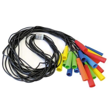 Coarda cauciuc 240cm Coarda de sărit rezistentă este accesoriul ideal pentru antrenamentele de fitness și exercițiile cardio. Aceasta este dotată cu mânere moi, dar durabile, care asigură confort în timpul utilizării. Lungimea adecvată a coardei permite antrenamente eficiente atât pentru începători, cât și pentru sportivii experimentați. Coarda de sărit rezistentă ajută la îmbunătățirea coordonării, întărirea mușchilor și a rezistenței, fiind un instrument excelent pentru arderea caloriilor și îmbunătățirea formei fizice generale.