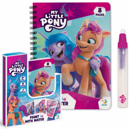 Set de colorat cu apă «Poni», seria My little pony, 8 pagini Bine ați venit în lumea My little pony cu setul de colorat!Set de colorat cu apă "Poni", seria My little pony, 8 pagini - Aceasta este o jucărie creativă fascinantă pentru copii, în care magia se dezvăluie prin interacțiunea imaginilor cu apa.Setul include cărți speciale cu imagini care devin vizibile atunci când intră în contact cu apa. Copiii pot folosi un marker special umplut cu apă pentru a desena imaginile. Acest proces captivant stimulează creativitatea și îi ajută pe copii să descopere lumea magică a artei.