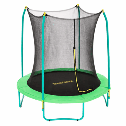 Bestway Trambulin Xtreme Air, 244 cm x 220 cm, până la 80 kg Trambulinul Bestway Xtreme Air este soluția ideală pentru activități recreative active atât pentru copii, cât și pentru adulți. Construcția robustă, asamblarea ușoară și elementele suplimentare de siguranță fac din acest trambulin o alegere perfectă pentru curtea dumneavoastră.Caracteristici: 	Dimensiuni: 2,44 m x 2,20 m 	Greutate maximă suportată: 80 kg (175 lbs) 	Greutate: 38 kg (83,8 lbs)Caracteristici speciale: 	Oțel galvanizat cu strat de pulbere pentru protecție împotriva ruginii și coroziunii. 	Materiale rezistente la razele UV. 	Husa complet închisă, fără spații, cu intrare în formă de „L” și catarame. 	Tehnologie patentată QuickSpring pentru o asamblare ușoară. 	Stâlpi acoperiți cu spumă moale pentru protecție suplimentară. 	48 de arcuri galvanizate pentru elasticitate și suport îmbunătățit. 	Asamblare simplă cu arcuri și conexiuni cu șuruburi. 	Ambalaj rezistent din carton cu ilustrații.Avantaje: 	Asamblare rapidă și sigură. 	Protecție suplimentară pentru utilizatori datorită elementelor moi. 	Rezistență la condițiile meteorologice.Recomandat pentru copii de la 6 ani și adulți. Trambulinul Xtreme Air asigură momente de distracție și activitate fizică benefică pentru întreaga familie.