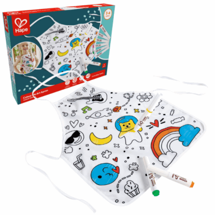 Set de colorat «Șorț» Set de colorat "Șorț" - Acest șorț poate fi personalizat cu markere luminoase pentru posibilități creative nelimitate.Caracteristici: 	Potrivit pentru copii de la 3 ani: Șorțul este ideal pentru micii artiști de la vârsta de trei ani. 	Set de markere strălucitoare: Setul include șase markere în culori bogate: verde, roșu, galben, portocaliu, albastru și negru. 	Desene creative: Șorțul este decorat cu desene amuzante, cum ar fi curcubee, rachete și note muzicale. Copiii își pot da frâu liber creativității și pot crea povești fantastice pictând desenele în culorile lor preferate. 	Învățarea educativă a culorilor: Utilizați markerele pentru a-i învăța pe copii teoria culorilor, arătându-le cum să amestece nuanțele pentru a crea culori noi. 	Design impermeabil practic: Șorțul protejează creativitatea copiilor de pete și murdărie, menținându-i curați și confortabili în timpul activităților. 	Crearea de cadouri personalizate: Acest șorț este o ocazie excelentă pentru copii de a crea cadouri personalizate pentru cei dragi, arătându-și abilitățile artistice și grija.Oferiți-i copilului dvs. posibilitatea de a-și arăta individualitatea și încrederea prin creativitate cu setul de colorat "Șorț" de la Hape.