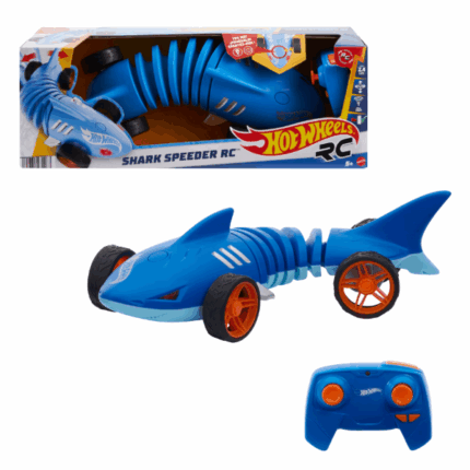 Hot Wheels 1:15 Shark Speeder Представляем радиоуправляемую модель Hot Wheels Shark Speeder в масштабе 1:15 (HXJ83) — инновационную игрушку, сочетающую захватывающий дизайн и высокую производительность.​Основные характеристики: 	Дизайн и маневренность: Модель выполнена в стиле молотоголовой акулы с гибкой средней частью корпуса, что позволяет ей изгибаться и скользить, имитируя движения хищника. ​ 	Эффекты: Оснащена светящимися красными глазами и звуковыми эффектами, которые активируются нажатием кнопки на пульте управления, усиливая впечатление от игры. ​ 	Управляемость: Пульт дистанционного управления обеспечивает полный контроль над движением автомобиля, позволяя ему изгибаться и скользить по различным поверхностям, создавая ощущение охоты.Эта модель идеально подходит для детей от 5 лет и старше, предлагая уникальный игровой опыт как в помещении, так и на улице.
