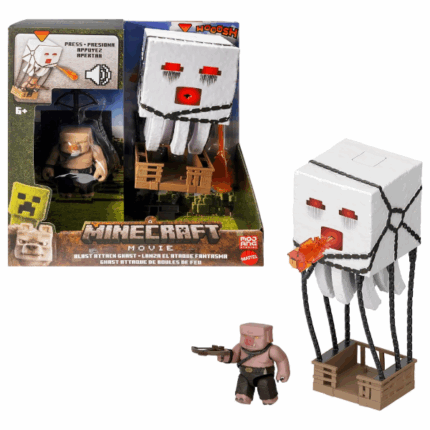Игровой набор Minecraft Movie — Гаст с атакой (свет, звук, снаряд) + фигура пиглина Погрузись в захватывающий мир фильма Minecraft с игровым набором “Атака Гаста”! Этот эффектный набор воссоздаёт сцену из фильма, где злобные пиглины используют прикованных гастов как летающих атакующих монстров.Нажми кнопку на голове гаста, чтобы активировать световые и звуковые эффекты, а также запустить огненный снаряд. В комплекте — фигурка пиглина с оружием и снаряд.Особенности: 	Гаст с цепями, светом, звуками и механизмом выстрела 	Фигурка пиглина из фильма 	Воссоздание сцены из кино 	Для детей от 6 лет 	Официальный продукт Mattel / MojangИдеальный подарок для фанатов Minecraft!