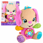 Fisher-Price Surioara Cățelului Laugh & Learn Sis (ro.) Este o jucărie muzicală de pluș care îi introduce pe cei mici în lumea cuvintelor, formelor, culorilor și alfabetului! Apasă cele 5 butoane de pe burtică, iar inimioara jucăriei se va aprinde în culori diferite, redând peste 80 de melodii, sunete și expresii distractive. Cu 3 niveluri de învățare Smart Stages, Surioara evoluează alături de copil. Sprijină dezvoltarea limbajului, motricității, simțurilor și sentimentului de siguranță. Funcționează cu 3 baterii AA (incluse). Culorile și detaliile pot varia. 	Jucărie educativă moale cu lumini și peste 80 de sunete 	5 butoane interactive pe burtică pentru învățare și distracție 	Inimioara luminează în ritmul cântecelor 	Învățăm: culori, forme, alfabet, numere și primele cuvinte 	Potrivită pentru copii între 6 luni și 3 ani