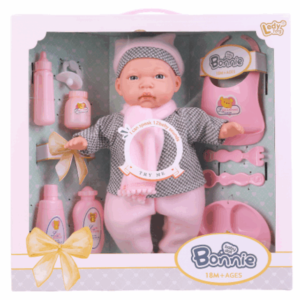 Păpușa Bonnie cu accesorii pentru hrănire, 30 cm Păpușa este una dintre jucăriile principale pentru fetițe. Jocul cu o păpușă dezvoltă multe noi abilități utile. Păpușa va ajuta copilul să-și dezvolte imaginația și vocabularul, deoarece păpușa este interesant să o îmbraci, ea mereu ascultă istoriile și participă în toate jocurile.Păpușa este cheia comunicării.Înălțimea păpușii - 30 cm.