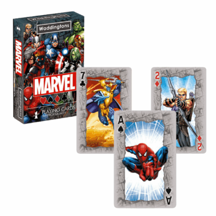 Карты игральные Waddingtons No. 1 «Киновселенная Marvel» Игральные карты Waddingtons No. 1 — Киновселенная MarvelКлассическая колода из 55 игральных карт с изображениями героев Marvel Universe. Эта семейная колода идеально подходит для игры с друзьями или семьей и подарит массу удовольствия в свободное время.Ключевые особенности: 	55 карт с уникальными изображениями популярных героев Marvel Universe 	Продукт от известного бренда Waddingtons, который существует на рынке с 1905 года 	Высокое качество (SUPERIOR QUALITY) и льняная текстура 	Идеально подходит для всех карточных игр 	Отличный подарок для фанатов вселенной Marvel