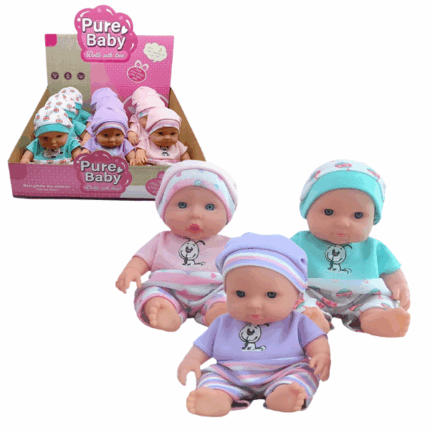 Bebeluș în pijama, in as. Bebelușii drăgălași in pijama sunt prietenii perfecți pentru orice fetiță! Cu corp moale, haine viu colorate și detalii adorabile, sunt ideale pentru jocuri de rol și dezvoltarea empatiei și imaginației.Caracteristici: 	Corp moale, membre flexibile 	Pijamale colorate și căciulițe drăguțe 	Materiale sigure, potrivite de la 3 ani în sus 	Disponibile în modele variate