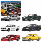 Набор коллекционных машинок Hot Wheels «Улицы Японии» 1:64 Набор Hot Wheels «Улицы Японии» добавит скорости в любую коллекцию автомобилей. В комплект входят шесть игрушечных машинок в масштабе 1:64, представляющих собой современные и винтажные модели японских автомобилей, выполненные с повышенным качеством — полностью из металла.Модели в наборе: Toyota Supra 1982 Mazda MX-5 Miata 1991 Nissan Skyline HT 2000GT-X Honda Civic Si Acura Integra GSR 2001 (тюнинг) Datsun 510 1971Особенности: Полностью металлические модели с реалистичной детализацией и покрытием Silver chrome Эстетика из мира JDM (Japanese Domestic Market) — культовые тюнинг-авто и ретро-легенды Масштаб 1:64 — совместим со стандартными треками Hot Wheels Упаковка в подарочном формате: подарочный мультипак с 6 машинками Рекомендуется для детей от 3 лет и коллекционеров любого возраста