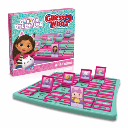 Настольная игра Guess Who? «Кукольный домик Габби» Добро пожаловать в волшебный мир Кукольного домика Габи, где каждый раунд — это новое приключение, а каждый вопрос может привести к неожиданным открытиям!В настольной игре Guess Who? "Кукольный домик Габби" ты сможешь перевоплотиться в своих любимых героев из мультфильма. Встреть всех своих любимых персонажей — от Феи-Кошки до Лакотки — разгадывая загадки и участвуя в весёлых розыгрышах!Правила игры:Каждый игрок получает игровую доску с персонажами. Перед первой партией вставьте карточки персонажей в ячейки и отклоните их назад, чтобы были видны все «окошки». Затем перемешайте тайные карты. Игроки тянут по одной карте и помещают её в специальное место на своей доске.Игру начинает самый младший. Игроки по очереди задают вопросы, чтобы угадать, какая тайная карта у соперника. Важно: на вопросы можно отвечать только «да» или «нет»! После каждого ответа игрок закрывает неподходящих персонажей.Побеждает тот, кто правильно угадает персонажа соперника во время своего хода.Состав: 	2 игровые доски 	48 карточек персонажей 	24 тайные картыХарактеристики: 	Количество игроков: 2 	Возраст: от 6 лет 	Время игры: 15 минут