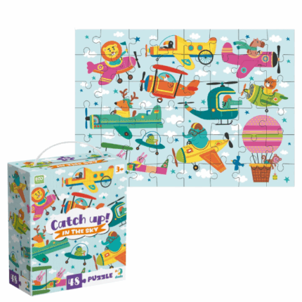 Puzzle «Prinde-mă! În aer», 48 elem. Puzzle-ul Dodo „Prinde-mă! În aer”, format din 48 de piese, îi poartă pe copii într-o aventură captivantă pe cer. Ilustrația viu colorată prezintă avioane, elicoptere și baloane cu aer cald conduse de animale vesele – lei, cerbi, iepurași și alte personaje adorabile.Fiecare piesă este plină de detalii interesante și culori vibrante, transformând procesul de asamblare într-o activitate distractivă și antrenantă.Acest puzzle ajută la dezvoltarea motricității fine, a gândirii logice și a atenției. Este ideal pentru copiii care deja au experiență în rezolvarea puzzle-urilor și doresc o nouă provocare.Puzzle-ul „Prinde-mă! În aer” este un cadou minunat pentru micii visători și iubitorii de aviație care adoră să urmărească avioane și să își imagineze călătorii prin aer. Va oferi momente pline de bucurie și distracție garantată!