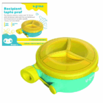 Recipient pentru Lapte Praf cu 3 Compartimente — U-Grow Recipientul pentru lapte praf U-Grow este soluția perfectă pentru părinții care doresc să aibă laptele praf mereu la îndemână pentru bebelușul lor. Acest recipient inteligent dispune de trei compartimente, permițându-vă să păstrați până la trei porții de lapte praf, ideal pentru utilizare pe parcursul zilei. Capacul său etanș asigură siguranța conținutului, astfel încât să îl puteți transporta cu ușurință fără riscul de vărsare.Designul său compact și practic îl face ideal pentru utilizare acasă, în plimbări sau în călătorii. În plus, recipientul poate fi folosit și pentru a păstra gustări mici sau alte alimente necesare copilului.Caracteristici principale: 	Dozator practic pentru păstrarea și măsurarea laptelui praf 	Capacitate totală de 101 grame lapte praf (250 ml) 	Capacul etanș protejează conținutul împotriva vărsării 	Trei compartimente separate, pentru păstrarea a trei porții diferite 	Ideal pentru utilizare acasă, în plimbări sau în călătorii