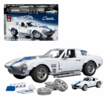 Set de construcție Hot Wheels – Corvette Grand Sport, scara 1:16 Au fost produse mai puțin de 130 de exemplare... dar acum poți construi propriul tău Corvette Grand Sport la scară 1:16! Setul autentic de la Mattel Brick Shop include toate detaliile pentru o experiență realistă și personalizabilă.Caracteristici: 	Scară 1:16 – model mare și fidel 	Include piese suplimentare pentru personalizare 	Capace metalice pentru roți 	Foaie cu abțibilduri pentru decor 	Plăcuță metalică cu semnătură 	Mașinuță metalică exclusivă pentru colecție 	Parte din colecția Elite Series – construiește-ți propriul garaj!